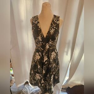 Calvin Klein Black and White Floral Sequin Shiny Cocktail Dress 4